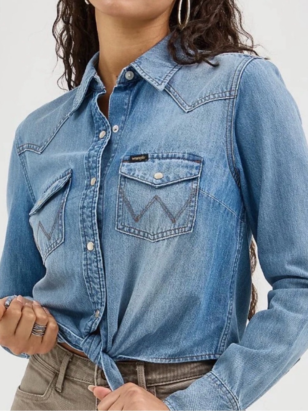 Wrangler Pearl Snap Denim Tie-Front Western Shirt NWT Large